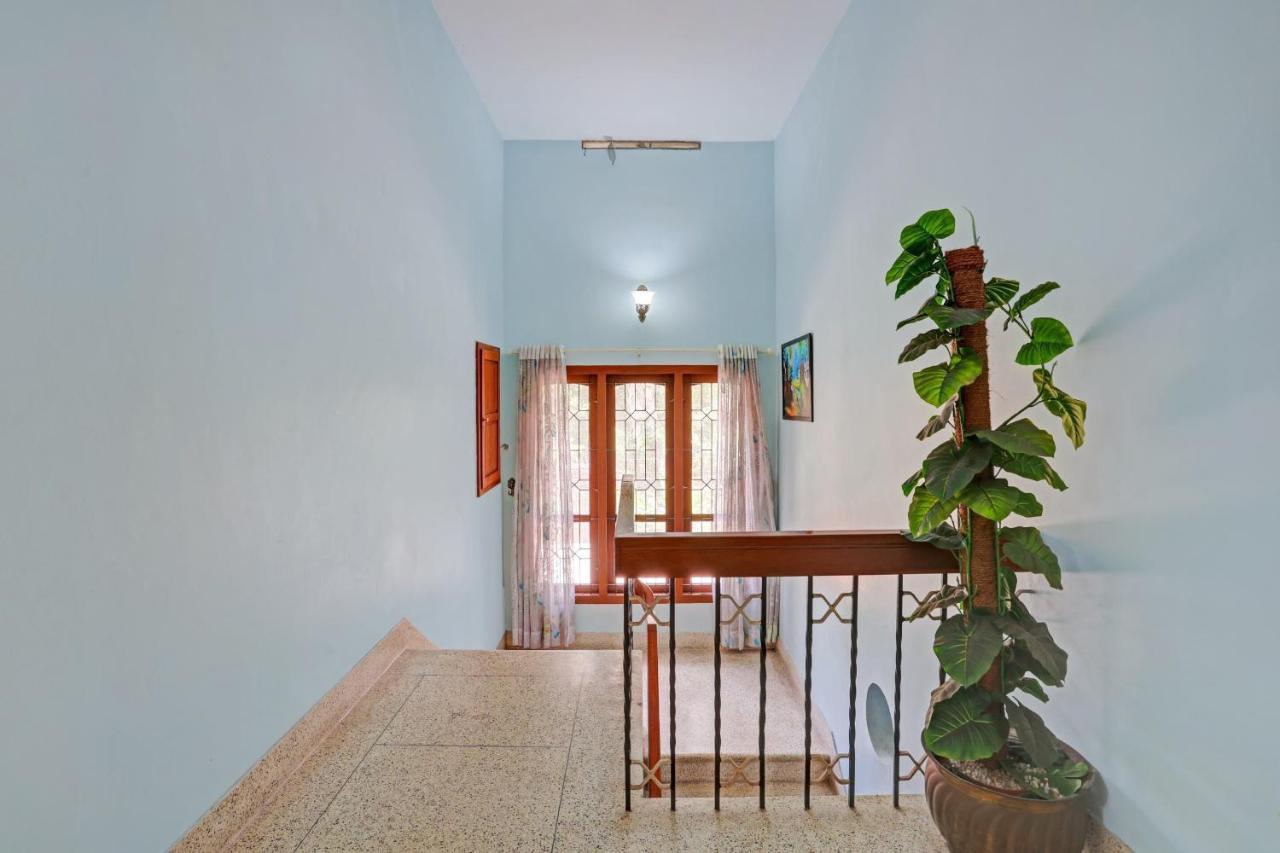 Flagship Hotel Adara Residency Thiruvananthapuram Bagian luar foto